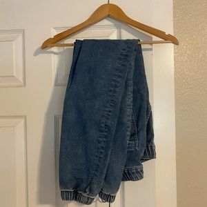 AE High Rise Joggers size 12R